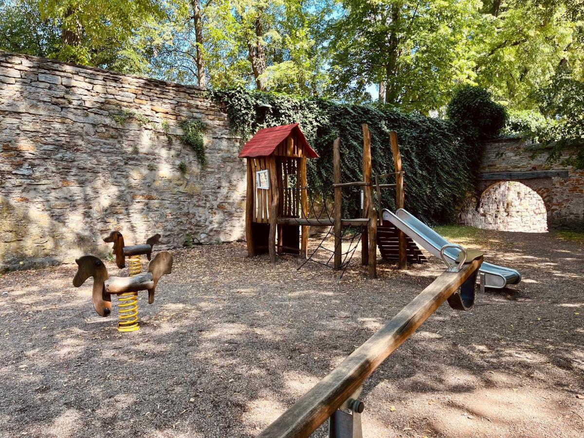 Apartman Elen Nové Město nad Metují Buitenkant foto