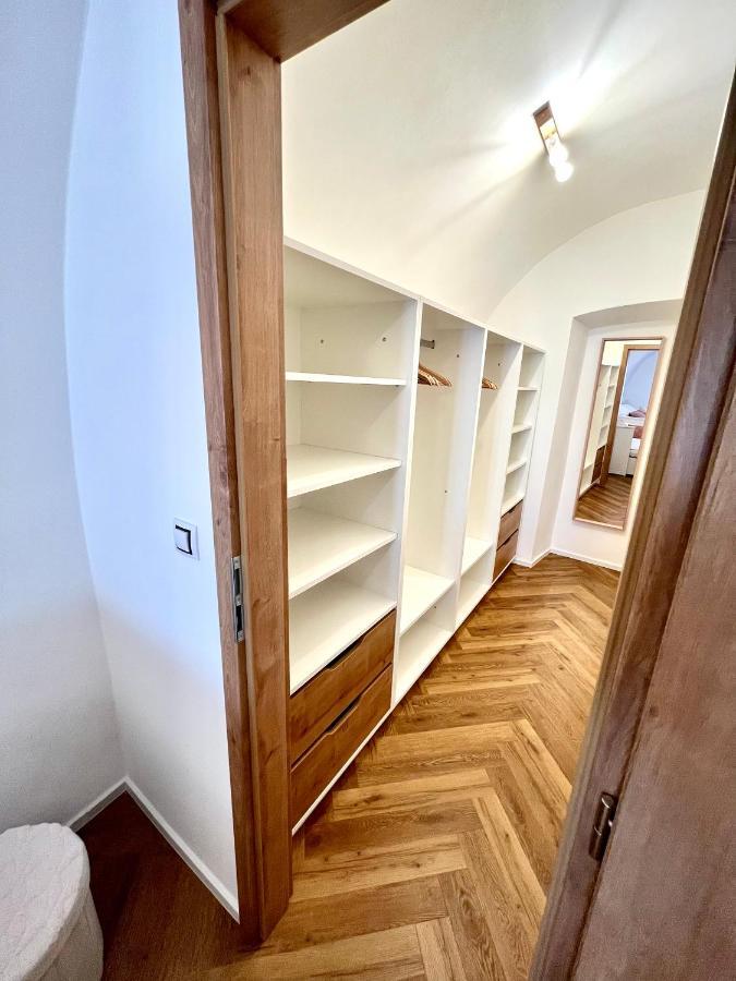 Apartman Elen Nové Město nad Metují Buitenkant foto