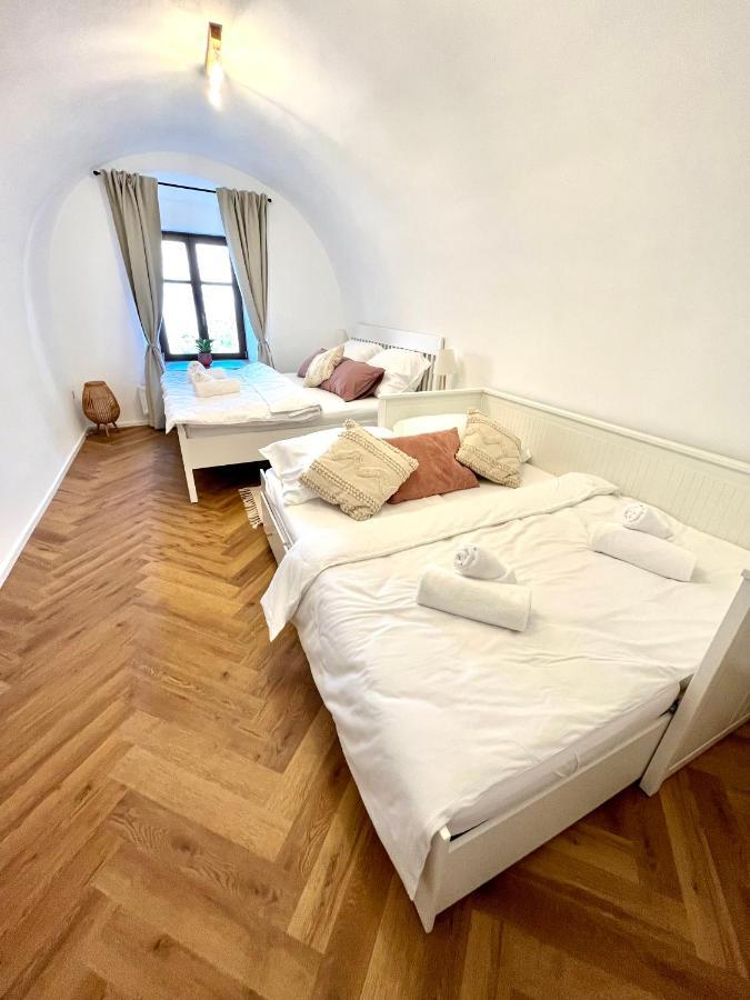 Apartman Elen Nové Město nad Metují Buitenkant foto